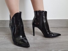 Stivaletti Decoltè a Punta