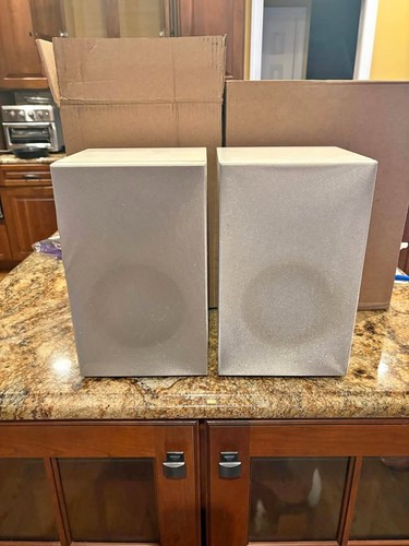 Linn tukan speakers rare - linn,