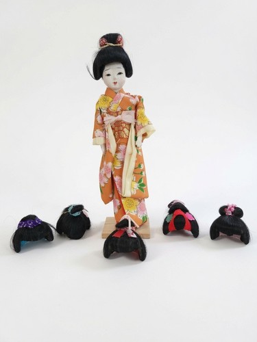 Bambola ragazza geisha