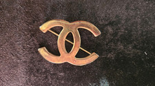 Spilla logo Chanel Coco