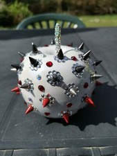 Mela ceramica strass borchie