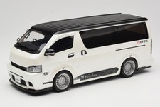 OT1136 Toyota Hiace Super GL Pearl White Otto 1/18
