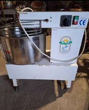 Impastatrice  professionale a spirale per pasta,pane
