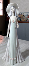 LLADRO "THE DEBUTANTE" #1431