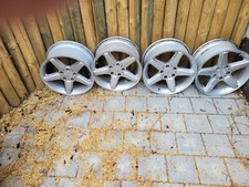 Cerchi in alluminio intagliato 8 x 17"