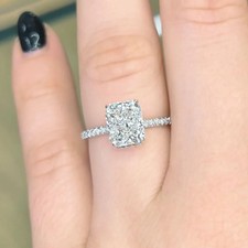 Splendido anello con diamanti