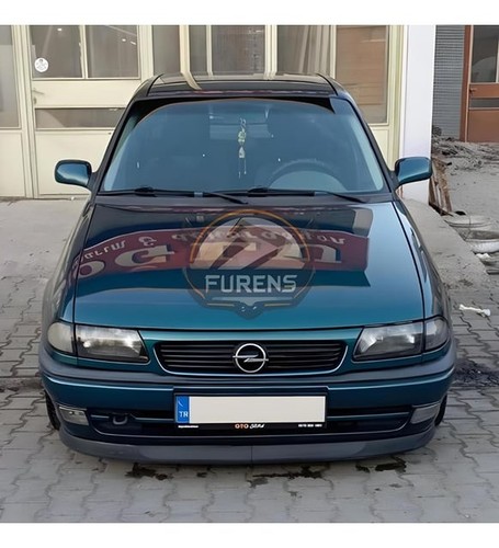 Spoiler anteriore labbro