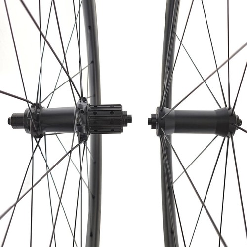 Set ruote carbonio 700c - set,