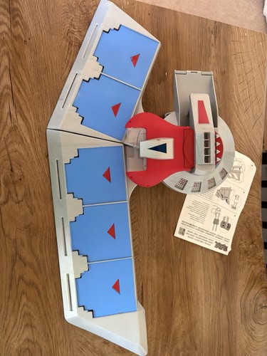 Duel disk battle - yu-gi-oh!,