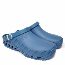 SCHOLL PROFESSIONAL CLOGS