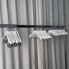 Stock Lotto Q.115 Mix Grucce appendiabiti e Pantaloni in Legno Bianco Da Bambino