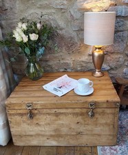 Cassettiera rustica in legno
