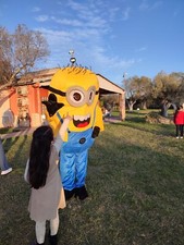 Mascotte Minions due occhi copia professionale per adulti costume animazione