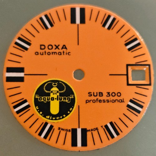 Doxa sub 300 blacklung - 300, dial