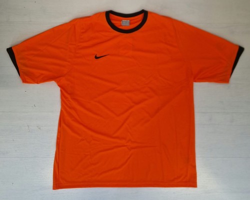 4700 142 nike - 4700/142, fit