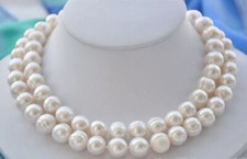 Enorme collana di perle filo