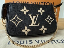Louis Vuitton Mini Pochette