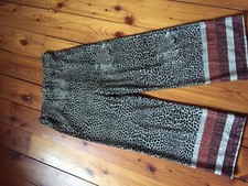 PANTALONI NUOVI MAI INDOSSATI IN MAGLIA TG S MODELLO A PALAZZO 