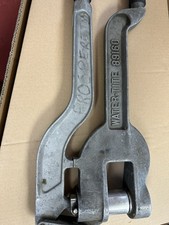 METAL STUD PUNCH WATER-TITE #89160 IPS CORP. 1-11/32" IN ACCIAIO DOLCE CALIBRO 20