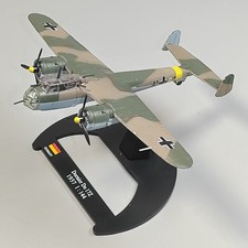 Modellino bombardiere 1:144