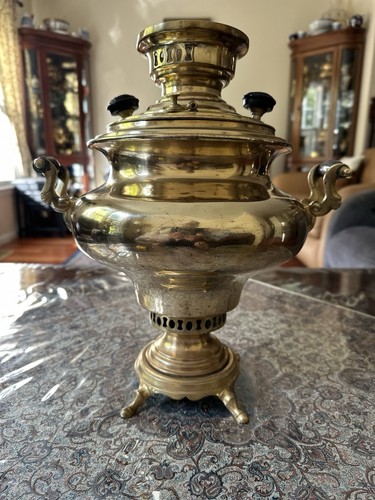 Antico samovar russo - in, ottone