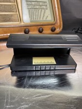 RILEVATORE BANCONOTE SOLDI FALSI FALSE UV ULTRAVIOLETTI MONEY DETECTOR 318