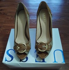 Scarpa Guess Donna Con Tacco