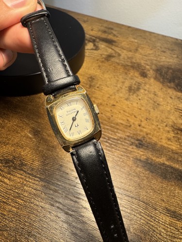 Bulova accutron donna - accutron,