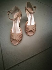 2 paia di Scarpe da donna misura 36