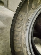 Gomme momo 225 65 17  Estive usate una Stagione! Gran Vitara.