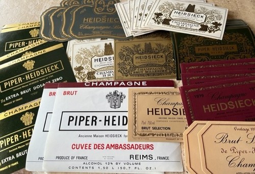 Lot 107 50 etiquettes - lot, 107/