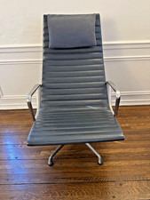 Eames Vintage Lounge Chair