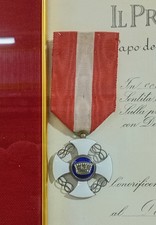 I144724 attestato medaglia - attestato,