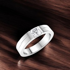 Anello da uomo in oro bianco