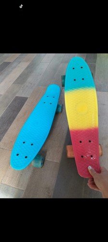 Skateboard con illuminazione