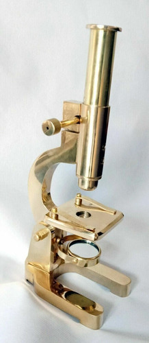 Microscopio antico vintage - , in