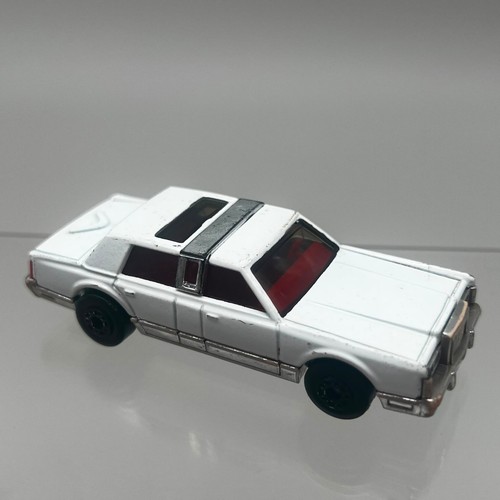 Matchbox lincoln town car - matchbox,