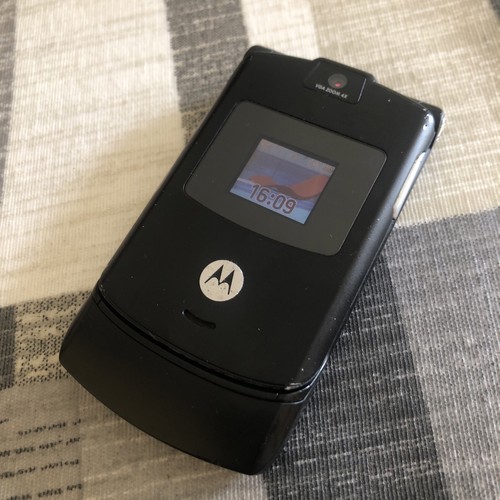 Motorola razr total black - v3,
