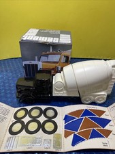 Miscelatore cemento Avon vintage 3 oz Wild Country dopobarba e talco ADESIVI E SCATOLA nuovo