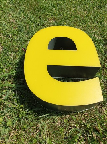 Lettera proveniente da - lettera, "e"