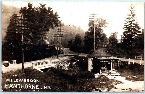 Hawthorne willow brook - -,