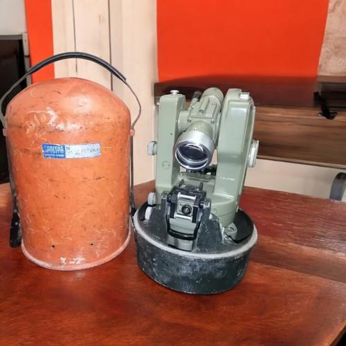 Wild heerbrugg t16 theodolite - wild,