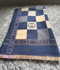 Sciarpa grande Gucci GG