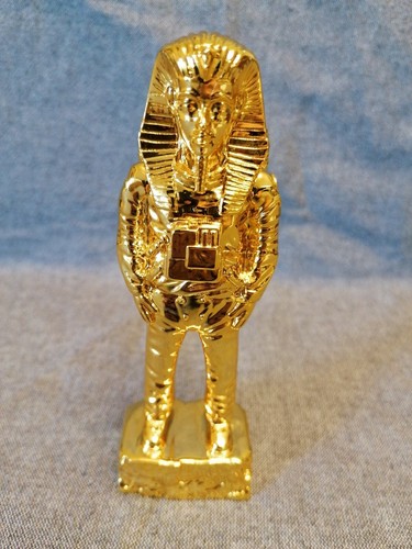 Statua imbue antico astronauta - imbue,