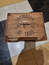 porta formaggio in legno e rete