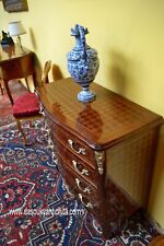 Comò-cassettiera stile