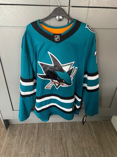 Nuova con etichette nhl - nuova,