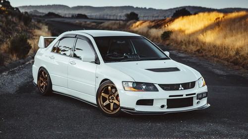 Anime auto giapponesi bianco