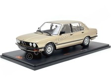 1987 BMW 528i (E28) Doré 1:18