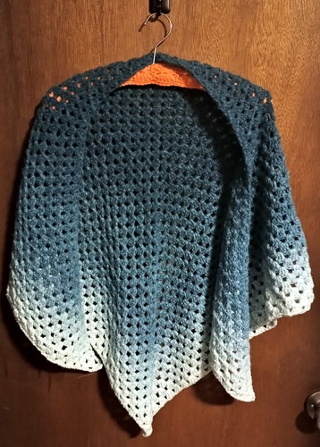 Scialle triangolo nonna
